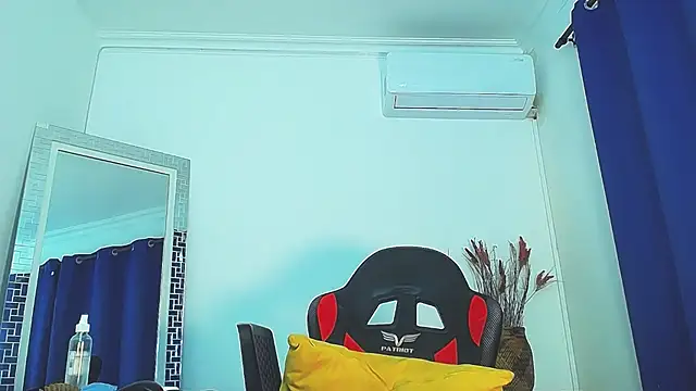 Karla Dior7 online show from 21, 2, 2025