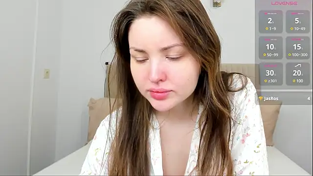 Lora Rosee online show from 15, 2, 2025