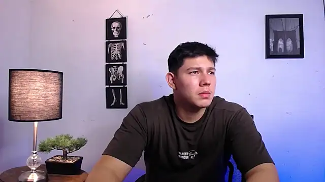 JamesCr  online show from 9, 11, 2025