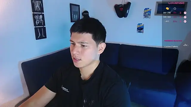 Snapshot of JamesCr_ chatting on 24, 3, 2026 JamesCr online show from 24, 3, 2026