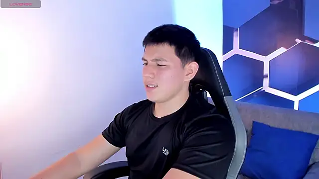 Snapshot of JamesCr_ chatting on 25, 3, 2026 JamesCr online show from 25, 3, 2026