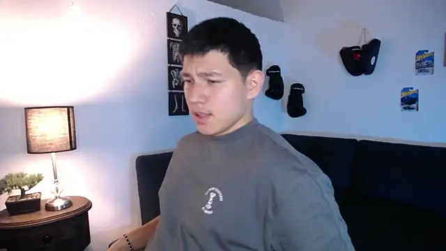 Snapshot of JamesCr_ chatting on 27, 3, 2026 JamesCr online show from 27, 3, 2026