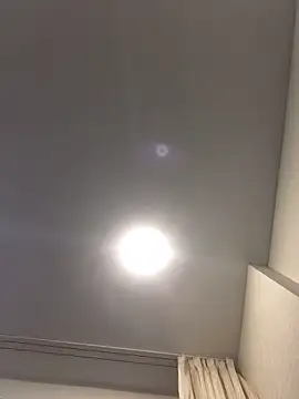 LynnAhNight online show from 21, 11, 2025