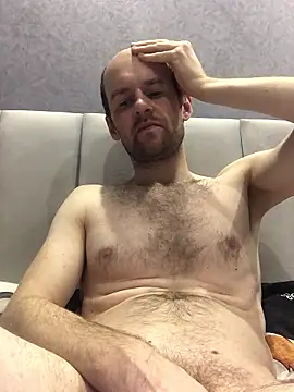 Snapshot of LynnAhNight chatting on 13, 1, 2026 LynnAhNight online show from 13, 1, 2026