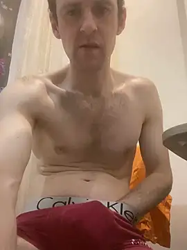 Snapshot of LynnAhNight chatting on 10, 4, 2026 LynnAhNight online show from 10, 4, 2026