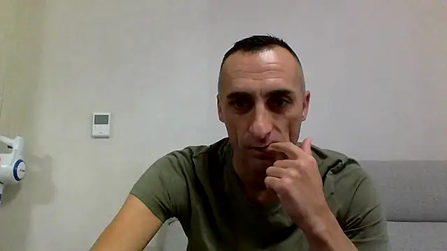 Snapshot of ANGELSANTAMARIA- chatting on 4, 10, 2025 ANGELSANTAMARIA- online show from 4, 10, 2025