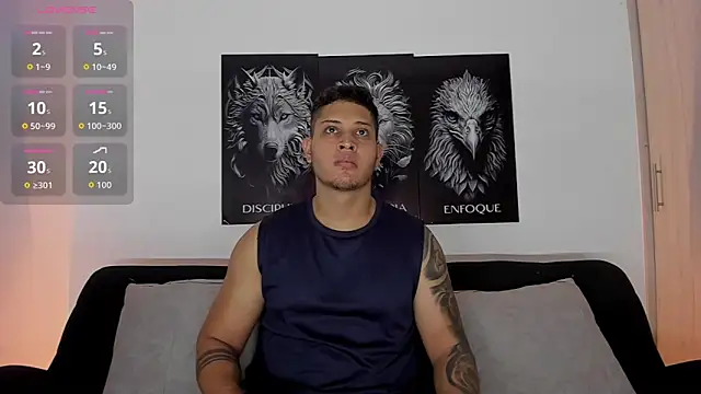 Snapshot of JohanSmith chatting on 2, 10, 2025 JohanSmith online show from 2, 10, 2025