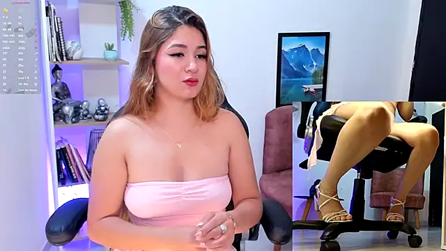 Nathalie 29 online show from 7, 10, 2025