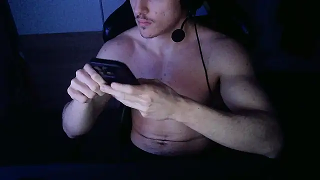 kissspls online show from 19, 1, 2026