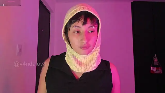 Snapshot of ggor4w33 chatting on 6, 1, 2026 ggor4w33 online show from 6, 1, 2026