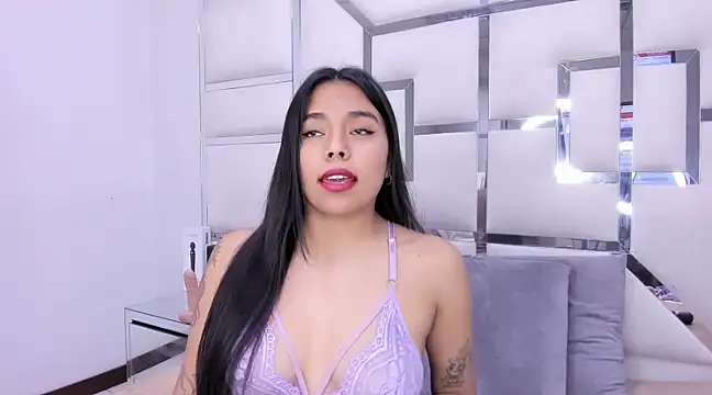 Snapshot of ZoeWan69 chatting on 3, 2, 2025 ZoeWan69 online show from 3, 2, 2025