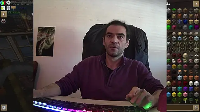 Snapshot of ReyDeBotones chatting on 4, 4, 2026 ReyDeBotones online show from 4, 4, 2026