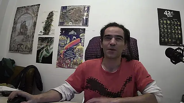 Snapshot of ReyDeBotones chatting on 19, 4, 2026 ReyDeBotones online show from 19, 4, 2026