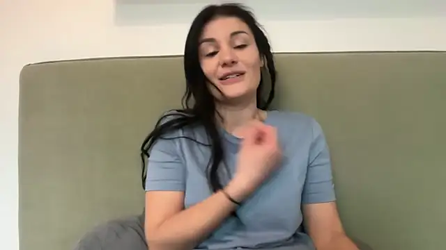 Snapshot of Petitecookie chatting on 9, 3, 2026 Petitecookie online show from 9, 3, 2026