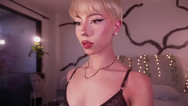 soidai miiu online show from 25, 9, 2025