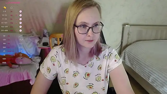 Agatha Mott online show from 31, 10, 2025