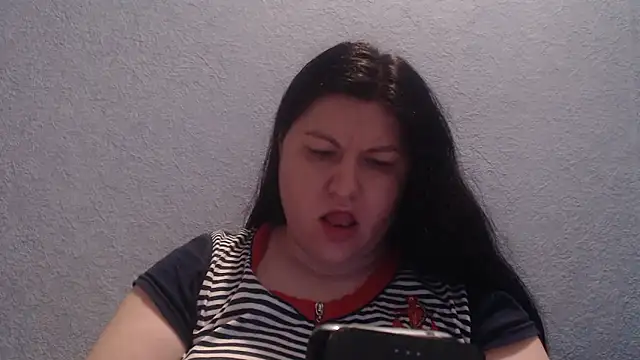 KiraSwee online show from 9, 1, 2026