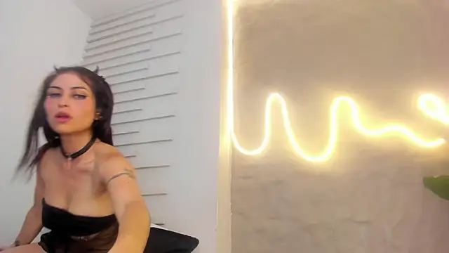 Snapshot of Demy_Ruiz chatting on 1, 3, 2025 Demy Ruiz online show from 1, 3, 2025