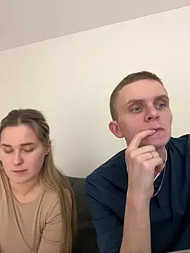 alisanikita online show from 28, 2, 2025