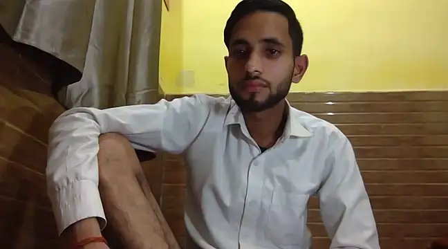 Snapshot of Queen_Couple chatting on 17, 2, 2025 Queen Couple online show from 17, 2, 2025