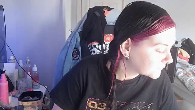 AureliaXOX online show from 15, 10, 2025