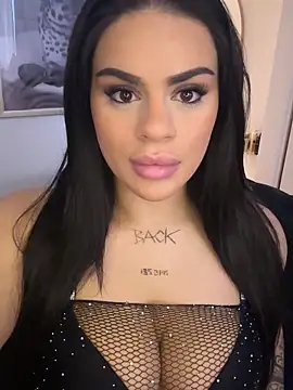 mrsbellanova online show from 13, 10, 2025