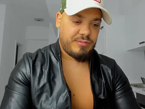 ZackMasterss online show from 8, 9, 2025