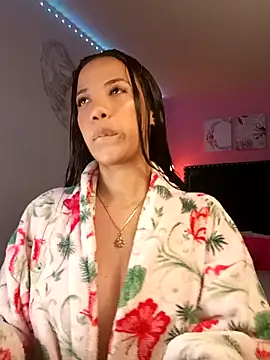 SallyWhitee online show from 6, 4, 2026