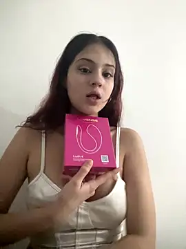 Snapshot of AngelRuby chatting on 20, 12, 2025 AngelRuby online show from 20, 12, 2025