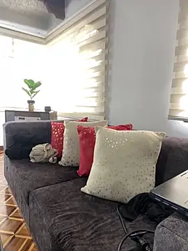 Snapshot of Valu_euphoria chatting on 6, 2, 2025 Valu euphoria online show from 6, 2, 2025