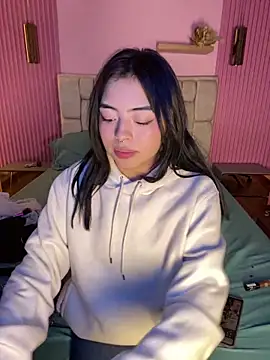 Snapshot of Valu_euphoria chatting on 8, 2, 2025 Valu euphoria online show from 8, 2, 2025