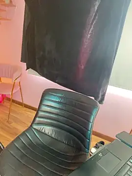 Snapshot of Valu_euphoria chatting on 21, 2, 2025 Valu euphoria online show from 21, 2, 2025