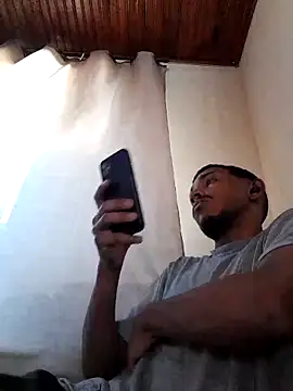 Mineirinho043 online show from 20, 3, 2025