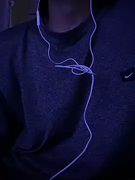 Mineirinho043 online show from 23, 2, 2026