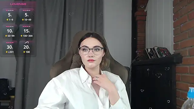 Kira Jin online show from 14, 2, 2025