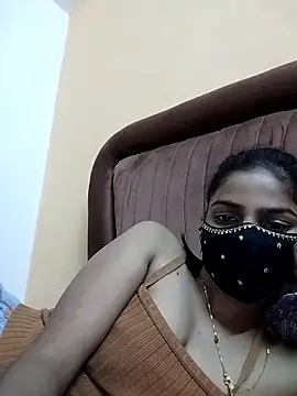 Snapshot of fuungirl38 chatting on 4, 5, 2026 fuungirl38 online show from 4, 5, 2026
