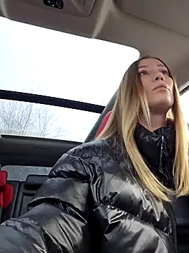 Snapshot of Pussy_Drive03 chatting on 26, 10, 2025 Pussy Drive03 online show from 26, 10, 2025