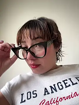 Maggie Geller online show from 14, 2, 2026