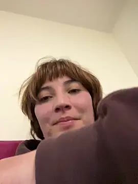 Snapshot of Maggie_Geller chatting on 22, 5, 2026 Maggie Geller online show from 22, 5, 2026