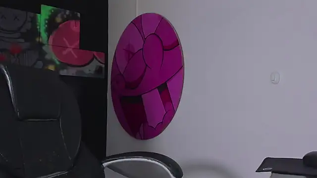 ISAAC CRYSTON online show from 25, 10, 2025