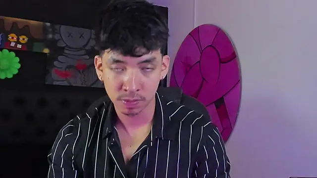 ISAAC CRYSTON online show from 31, 10, 2025