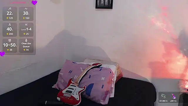 Snapshot of alaia_sweetxxx chatting on 1, 10, 2025 alaia sweetxxx online show from 1, 10, 2025