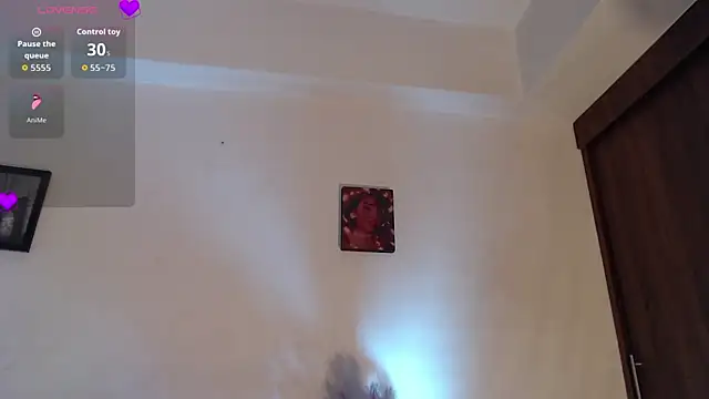 Snapshot of alaia_sweetxxx chatting on 8, 10, 2025 alaia sweetxxx online show from 8, 10, 2025