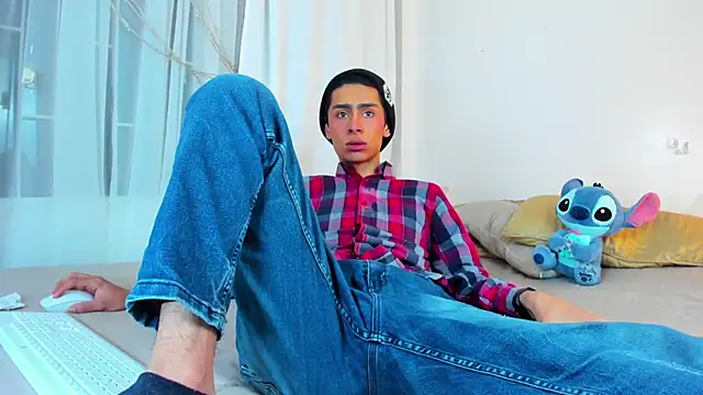 Snapshot of steve__gray chatting on 21, 3, 2025 steve gray online show from 21, 3, 2025