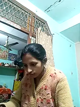 hotqueenrathor online show from 5, 2, 2025