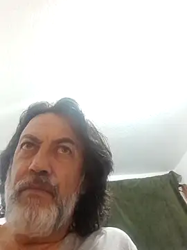 jeans and emma online show from 14, 12, 2025