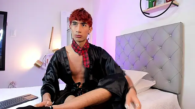 NovaaWheler online show from 8, 3, 2025