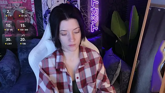 roxy riot  online show from 21, 2, 2025