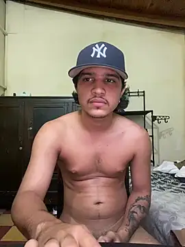 Snapshot of daniel6916 chatting on 12, 3, 2025 daniel6916 online show from 12, 3, 2025