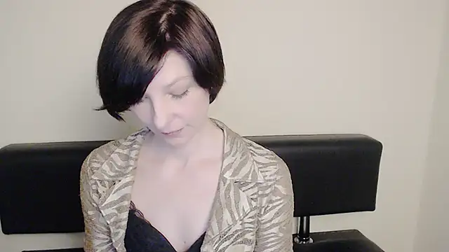  AngeliaFlow  online show from 8, 2, 2025